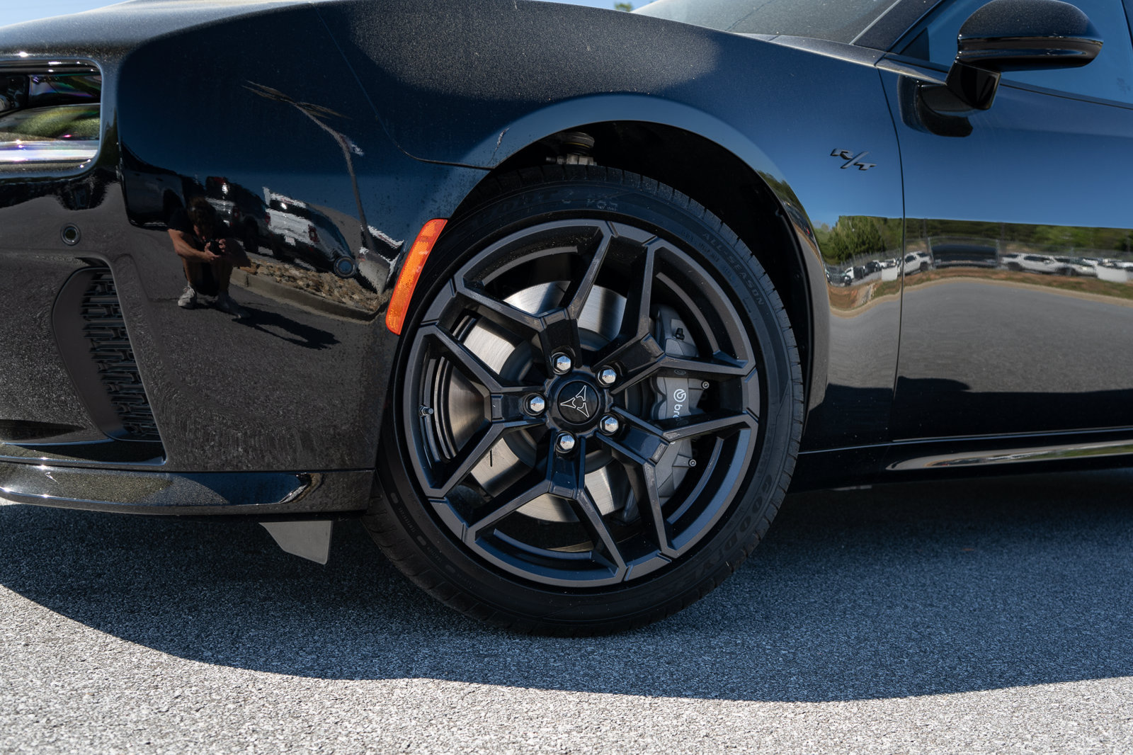 New 2026 Dodge Charger R/T w/ Performance Handling Group AWD/4WD image 7