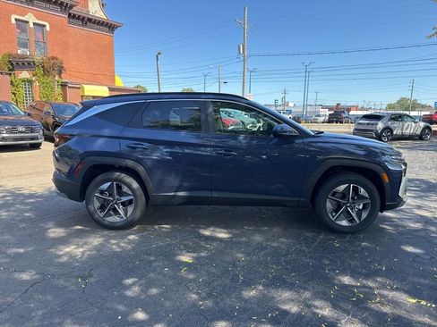 New 2026 Hyundai Tucson SEL image 8