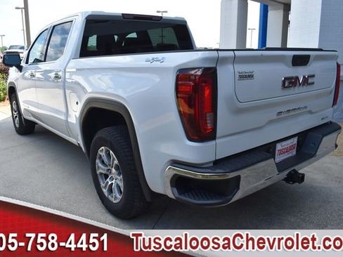 Used 2024 GMC Sierra 1500 SLT AWD/4WD image 7
