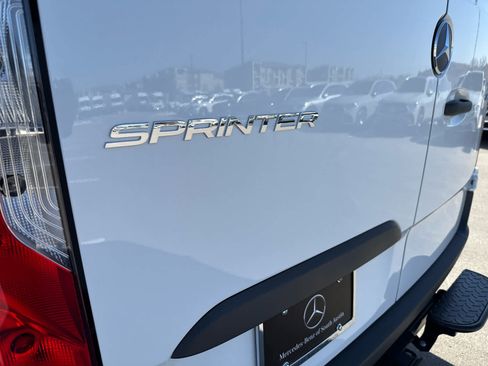 New 2026 Mercedes-Benz Sprinter 2500 image 12