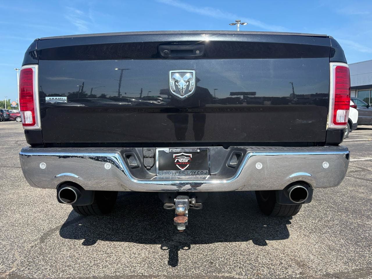 Used 2017 RAM 1500 Laramie RWD image 5