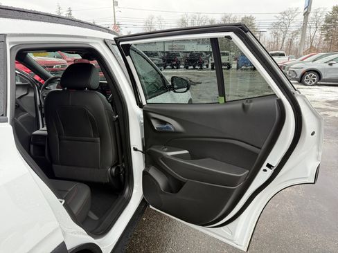 New 2026 Chevrolet Trax RS w/ Driver Confidence Package image 26