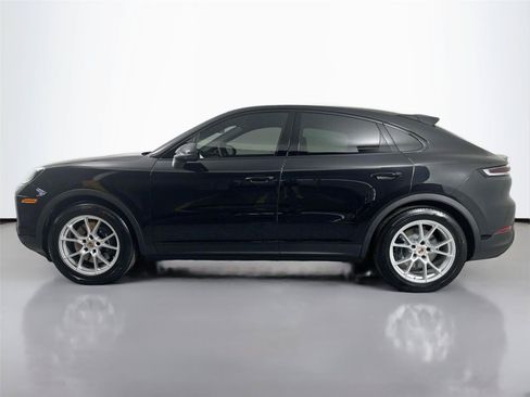 Certified 2026 Porsche Cayenne Coupe AWD/4WD image 2