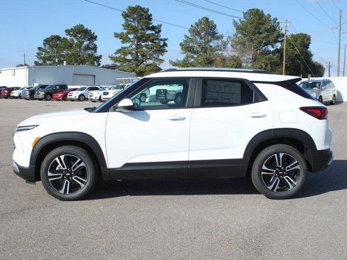 New 2026 Chevrolet TrailBlazer LT w/ Convenience Package image 5