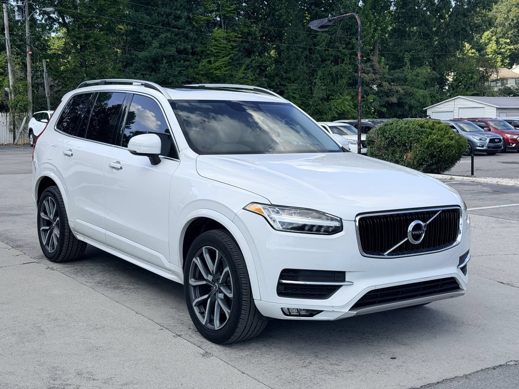 Used 2019 Volvo XC90 T5 Momentum w/ Protection Package Premier FWD image 8