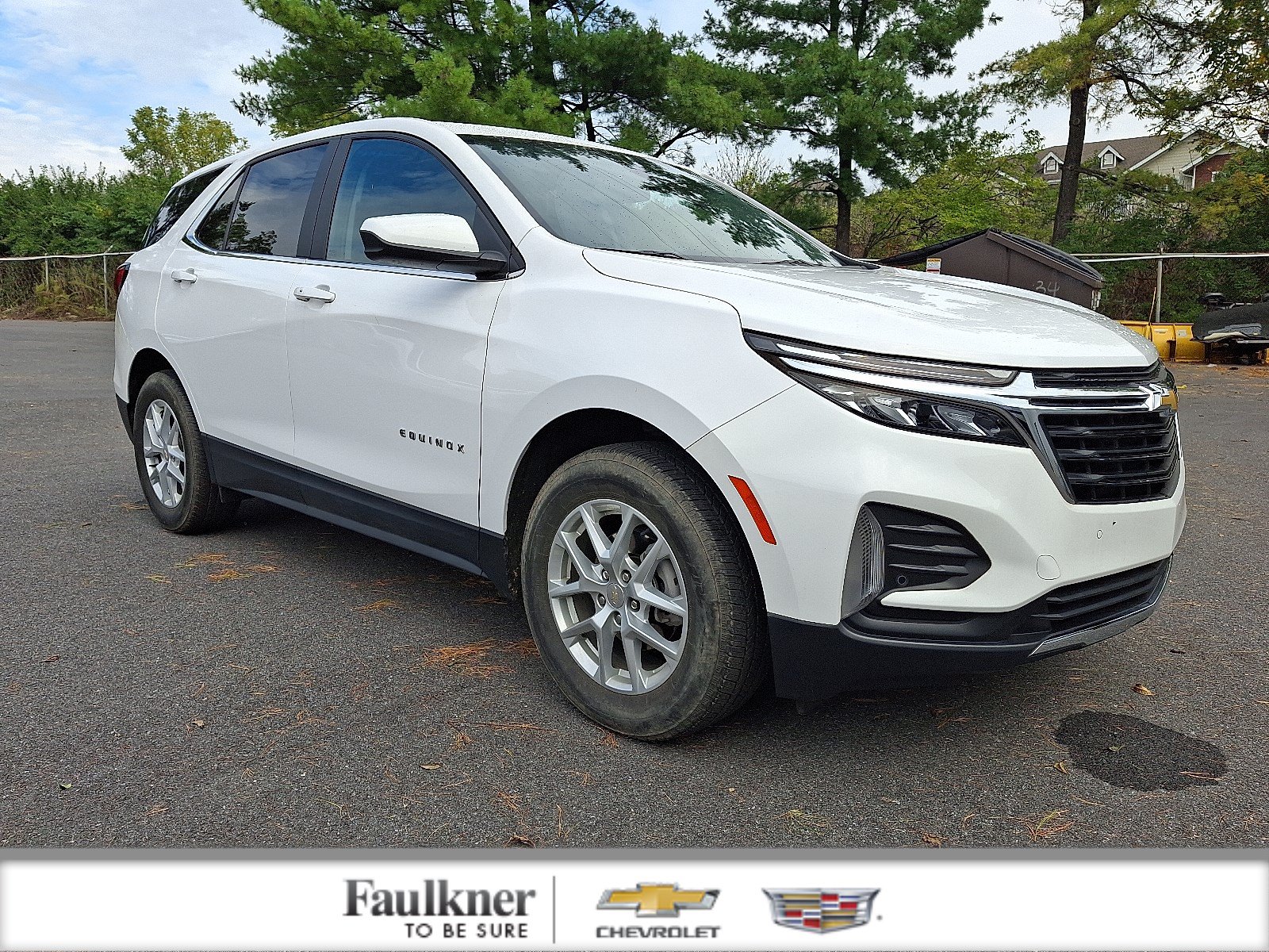 Certified 2024 Chevrolet Equinox LT AWD/4WD image 1