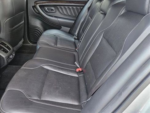 Used 2017 Ford Taurus Limited FWD image 17