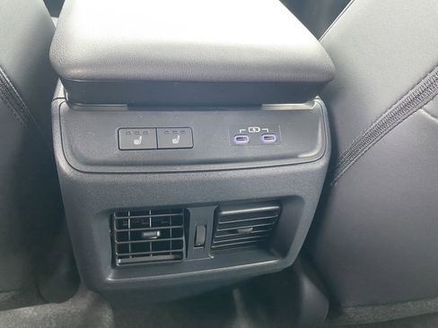 New 2026 Subaru Uncharted AWD image 36