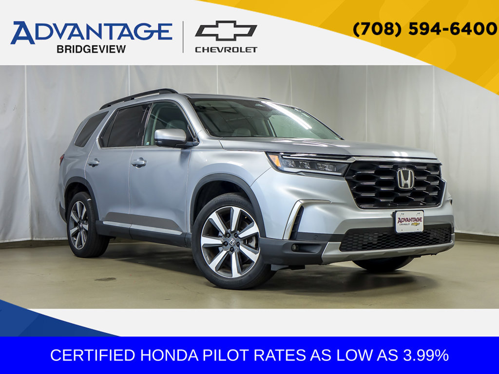 Used 2023 Honda Pilot Touring image 1