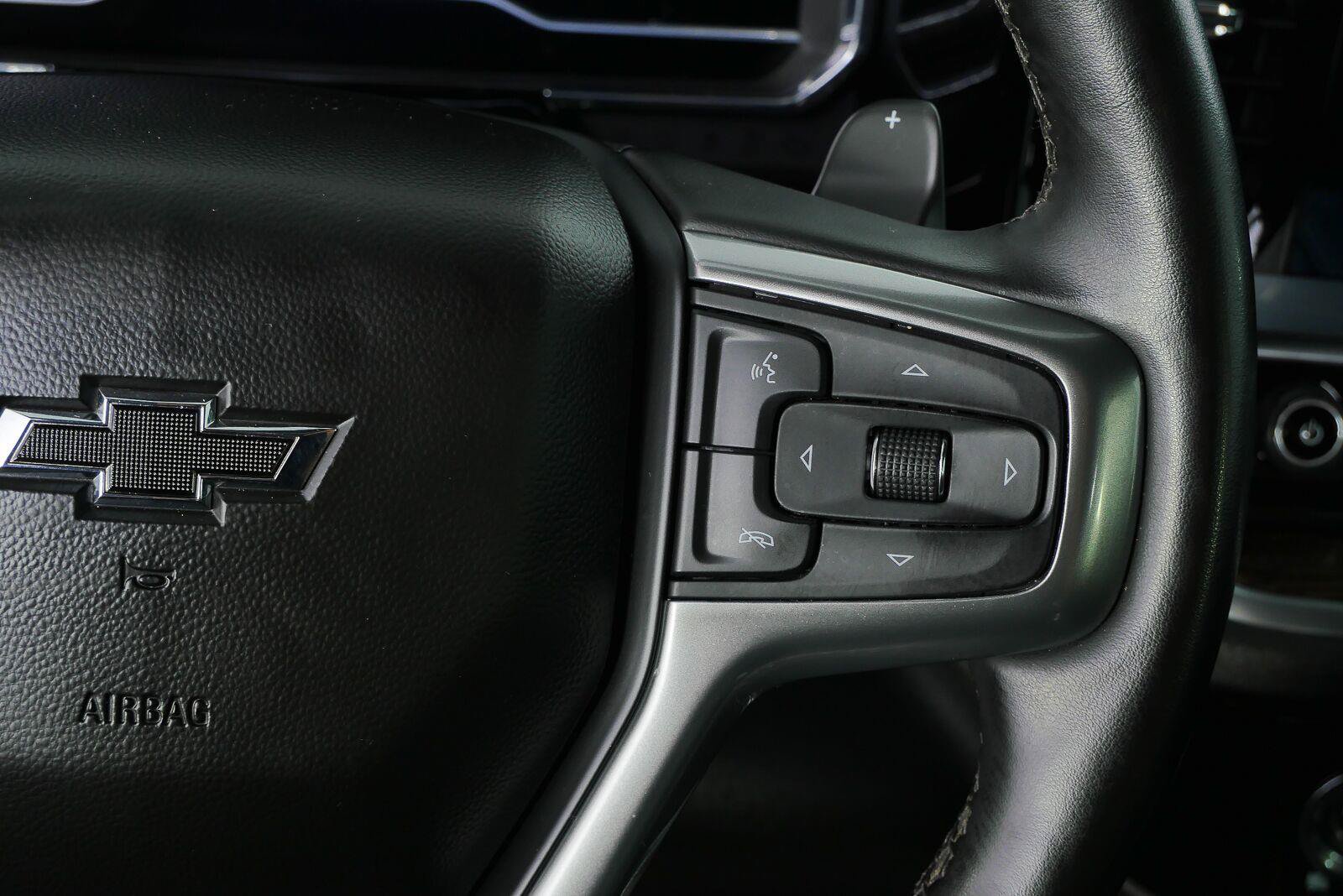 Used 2023 Chevrolet Silverado 1500 RST AWD/4WD image 11