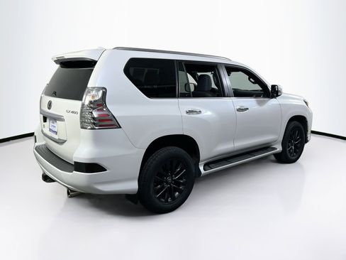 Used 2023 Lexus GX 460 Premium image 5