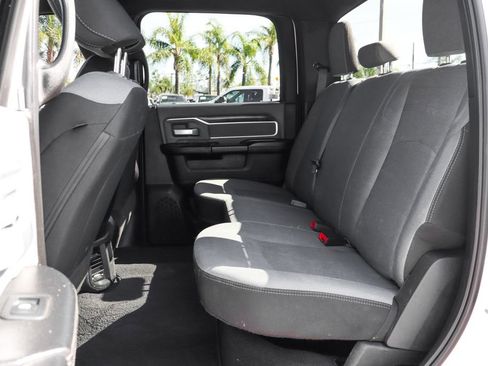 Used 2022 RAM 2500 Big Horn image 40