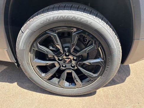 Used 2026 GMC Terrain Elevation w/ Elevation Premium Package FWD image 16