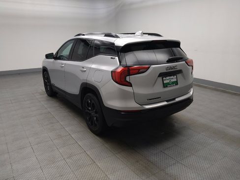 Used 2021 GMC Terrain SLT w/ Elevation Edition image 5