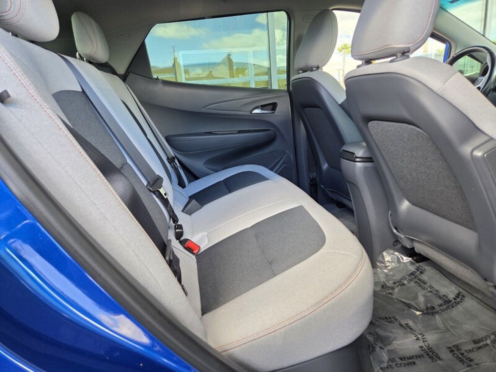 Used 2020 Chevrolet Bolt LT FWD image 17