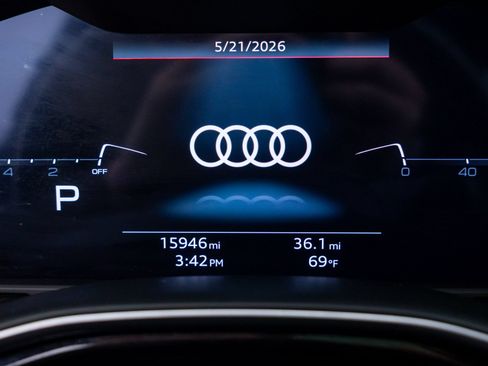 Used 2025 Audi Q7 2.0T Premium Plus w/ Premium Plus Package AWD/4WD image 23