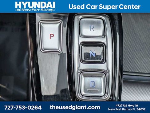 Used 2023 Hyundai Sonata SE w/ Preferred Accessory Package FWD image 21