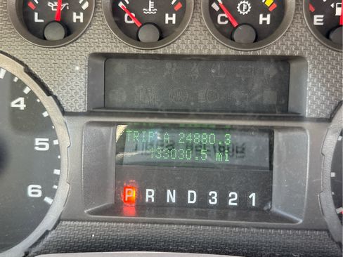 Used 2009 Ford F250 XL image 10