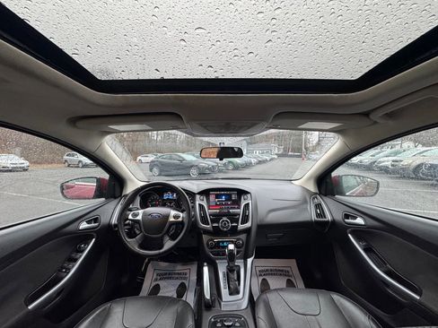 Used 2013 Ford Focus Titanium image 16