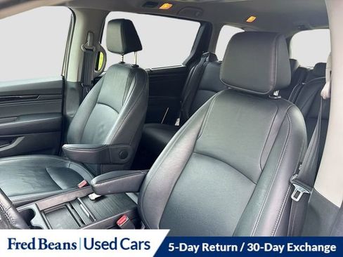 Used 2021 Honda Odyssey Touring image 23