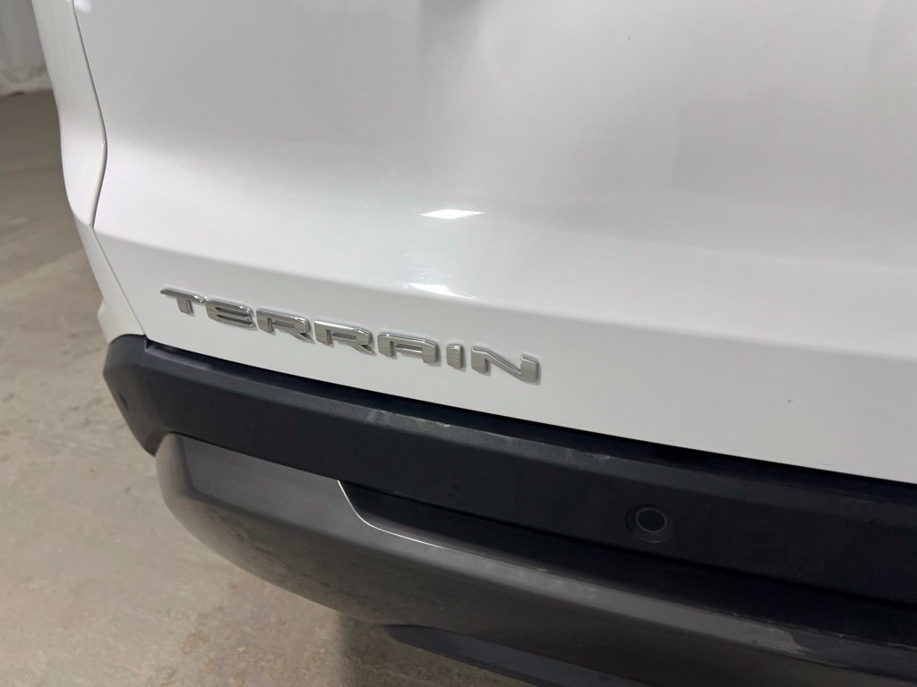 Used 2026 GMC Terrain Elevation FWD image 17