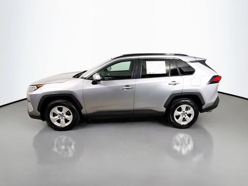 Certified 2019 Toyota RAV4 XLE image 4