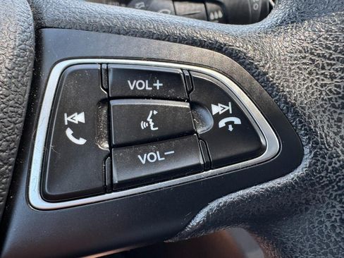 Used 2019 Ford Escape SE AWD/4WD image 17