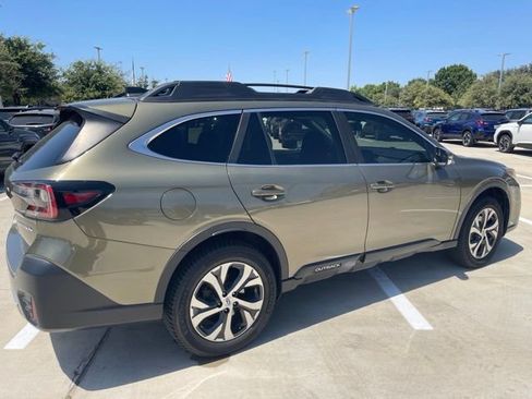 Used 2021 Subaru Outback Limited AWD/4WD image 3