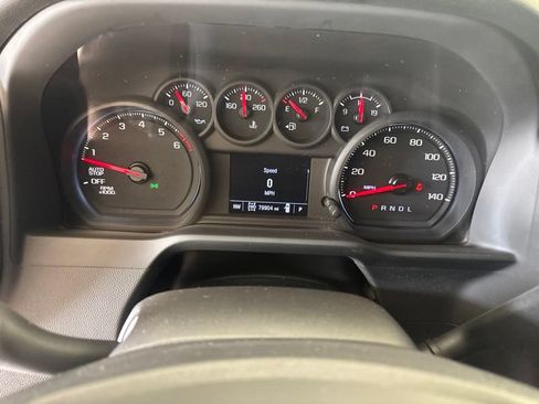 Used 2022 Chevrolet Silverado 1500 Custom Trail Boss w/ LPO, Dark Essentials Package AWD/4WD image 27