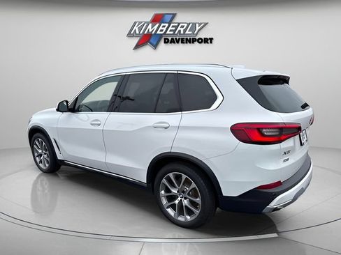 Used 2019 BMW X5 xDrive40i w/ Premium Package 2 AWD/4WD image 3