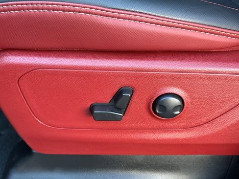 Used 2022 RAM 1500 Rebel image 14