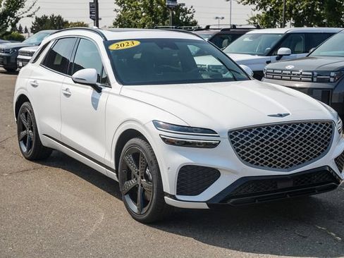 Used 2023 Genesis GV70 3.5T Sport w/ Sport Prestige Package AWD/4WD image 6