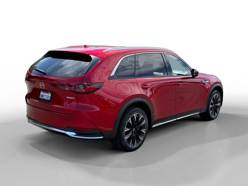 Certified 2024 MAZDA CX-90 Plug-In Hybrid w/ Premium Plus AWD/4WD image 5