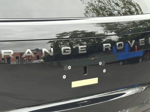 New 2026 Land Rover Range Rover Autobiography AWD/4WD image 25