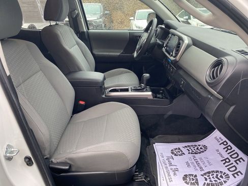 Used 2023 Toyota Tacoma SR5 w/ SX Package image 12