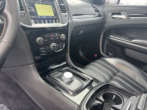 Used 2017 Chrysler 300 S w/ 300S Premium Group image 10