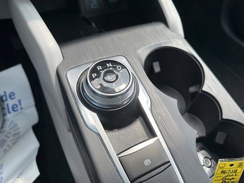 Used 2023 Ford Escape Platinum w/ Premium Technology Package image 19