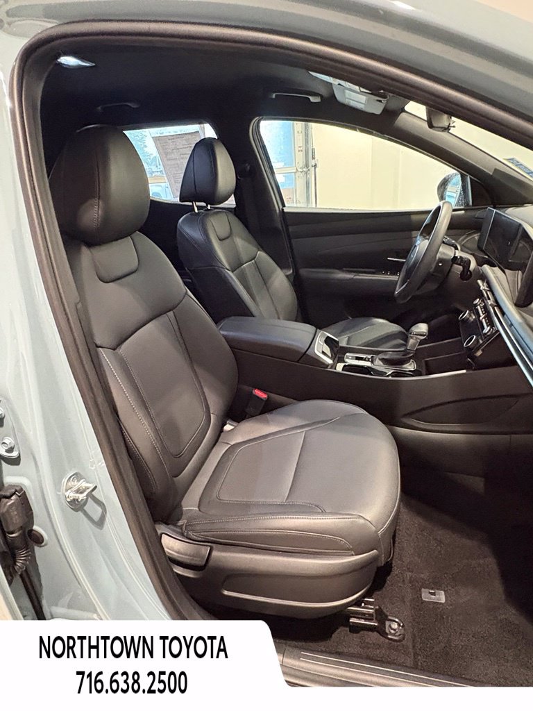Used 2025 Hyundai Santa Cruz SEL AWD/4WD image 24