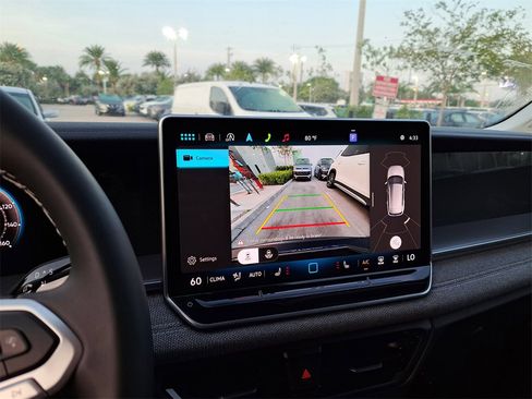 New 2026 Volkswagen Tiguan S image 10