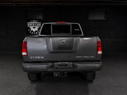 Used 2010 Nissan Titan PRO-4X AWD/4WD image 5