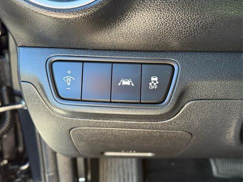 Used 2021 Kia Forte LXS FWD image 19