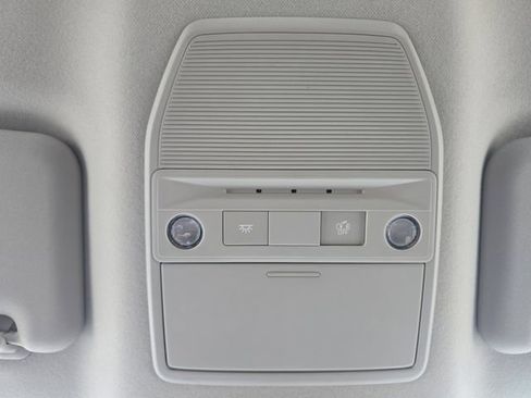 New 2026 Nissan Sentra SV image 7