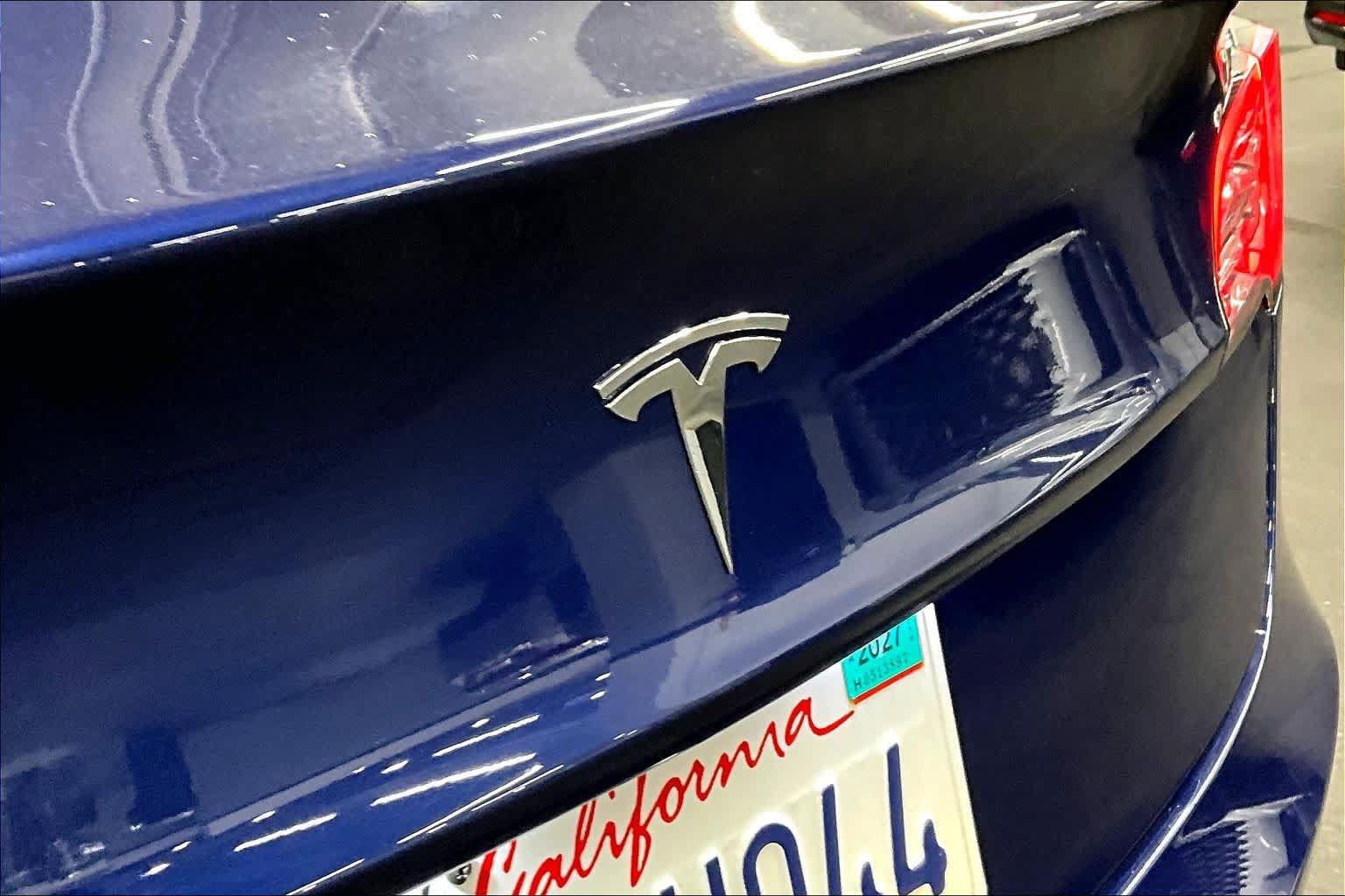 Used 2023 Tesla Model 3 Standard Range RWD image 30
