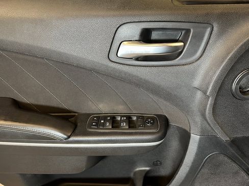Used 2021 Dodge Charger R/T image 17