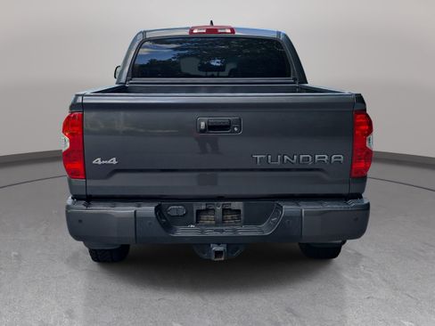 Used 2020 Toyota Tundra SR5 w/ SR5 Convenience Package AWD/4WD image 6