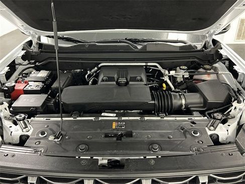 New 2025 GMC Canyon AT4 w/ Nightfall Edition image 30