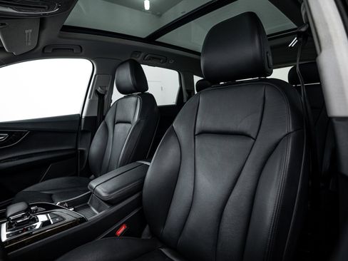 Used 2017 Audi Q7 3.0T Premium Plus w/ Premium Plus Package image 17