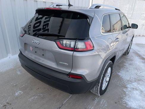 Used 2019 Jeep Cherokee Latitude w/ Cold Weather Group image 15