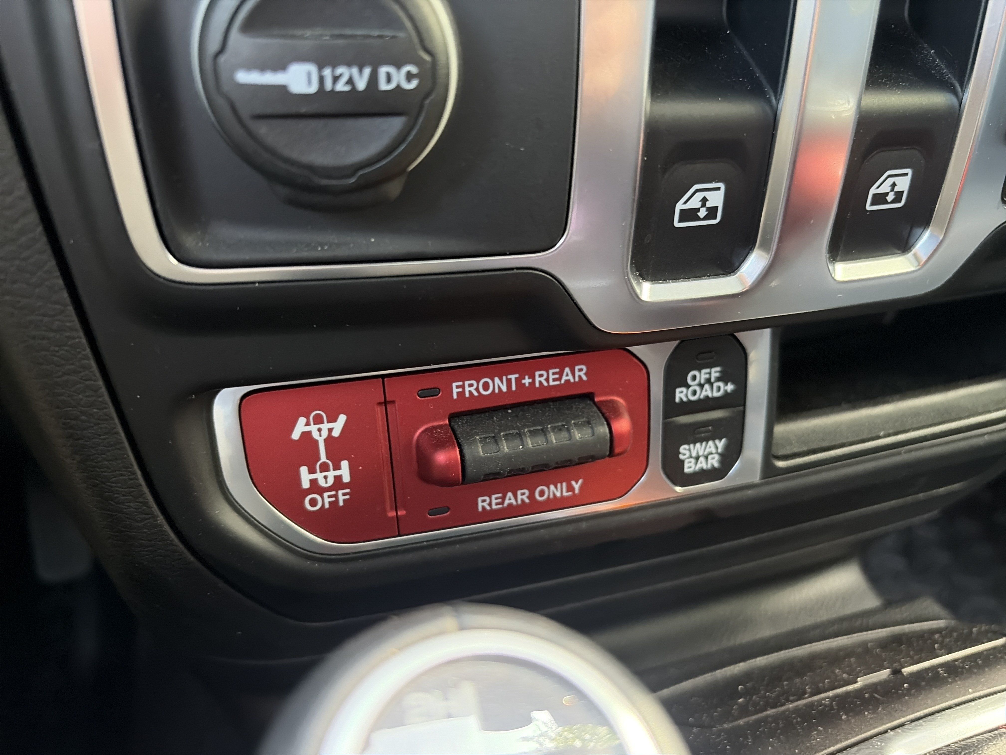 Used 2021 Jeep Wrangler Rubicon AWD/4WD image 36