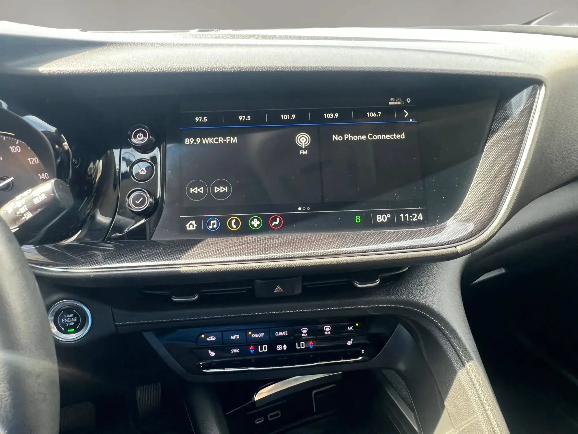 Used 2023 Buick Envision Essence FWD image 23